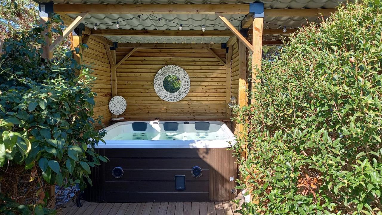 Arche De Lanoe Jacuzzi Bed & Breakfast Labastide-Saint-Pierre Dış mekan fotoğraf
